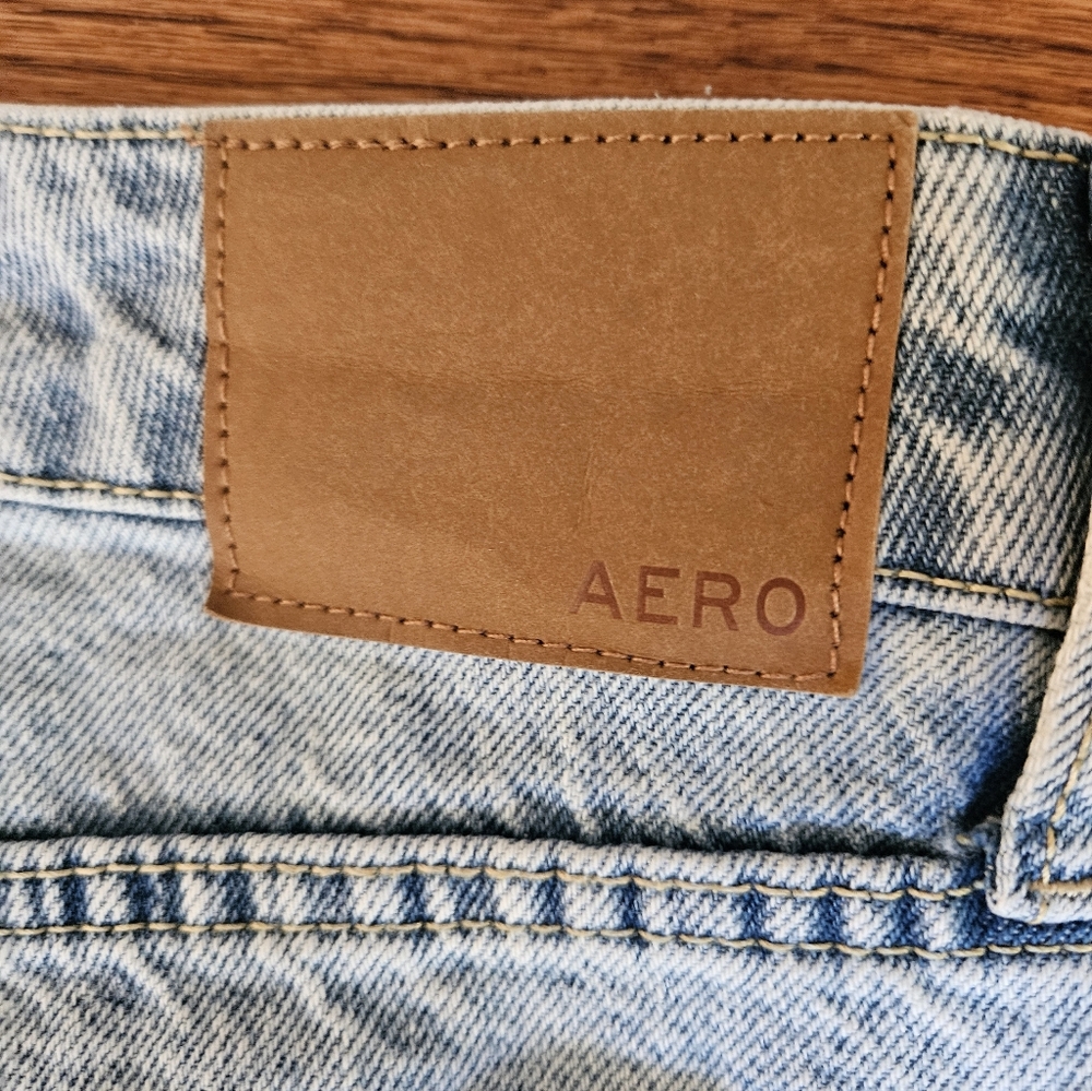 Aeropostale Low Rise Baggy Light Blue Distressed Jeans Size 6 Short - Picture 3 of 7